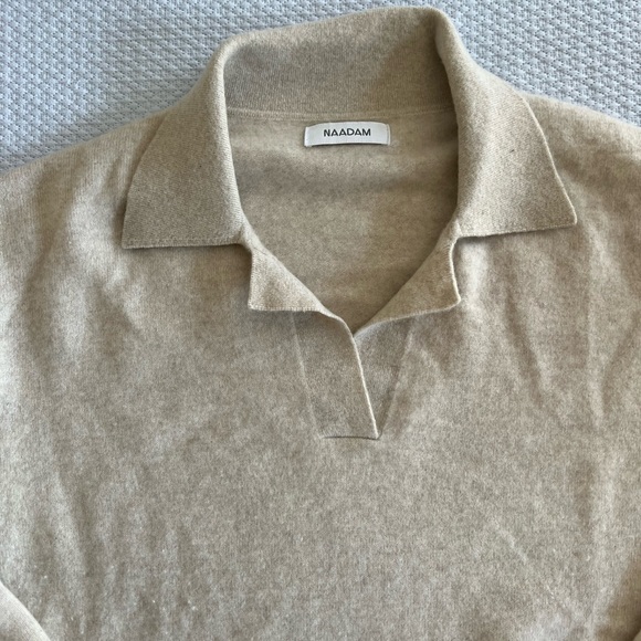 Naadam 100% Cashmere (super soft) collared sweater in beige/oatmeal - Picture 5 of 5